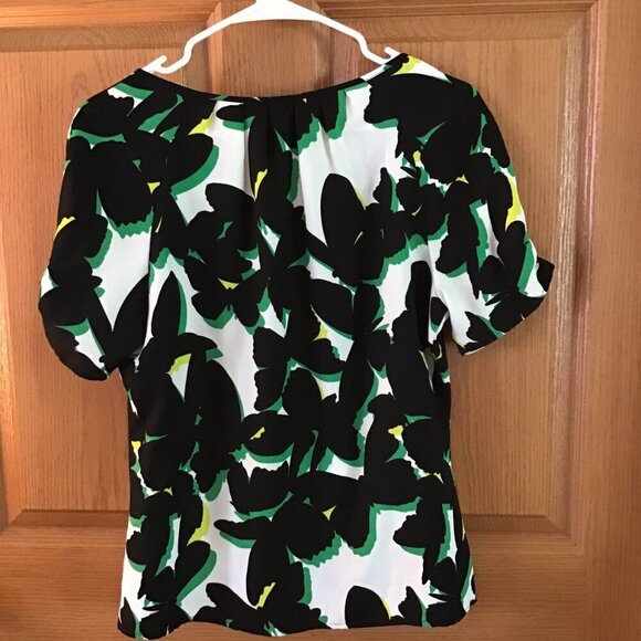 Worthington Blouse - Picture 2 of 2